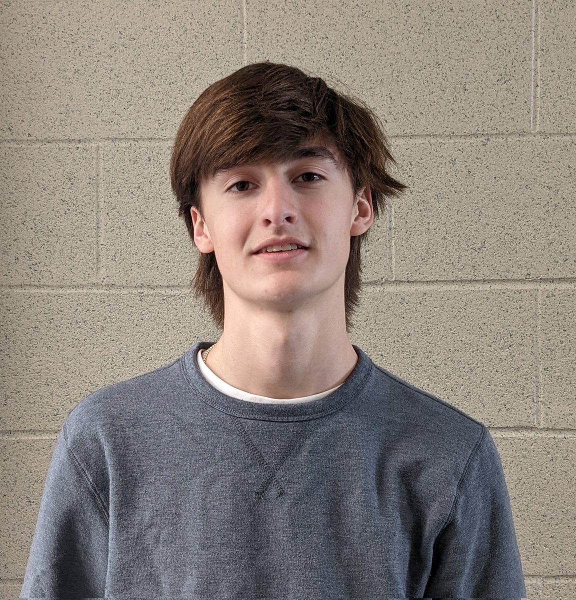 Congratulations to Emily and Kate Pycela (Girls Basketball) and Ethan Roach (Boys Ice Hockey) on East Haven's Athletes of the month for January...