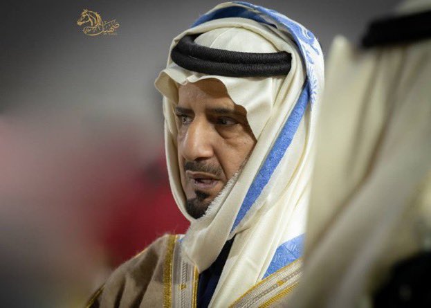 نسأل الله العظيم رب العرش العظيم أن يشفيك وأن يمدك بالصحة والعافية