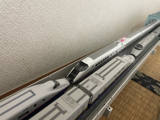 東北新幹線のtwitterイラスト検索結果