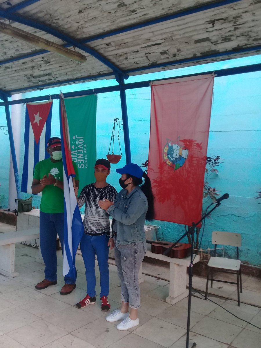 jordiel53075172's tweet photo. Abanderamiento del turno juvenil refinería UEB Central Ecuador municipio Baragua #VamosConTodo @aylinalvarezG @lisaracorona1 @NislayMolina @GarciaManuel88 @uj_avila @CedenoPazo https://t.co/3ZU3vr1GXY