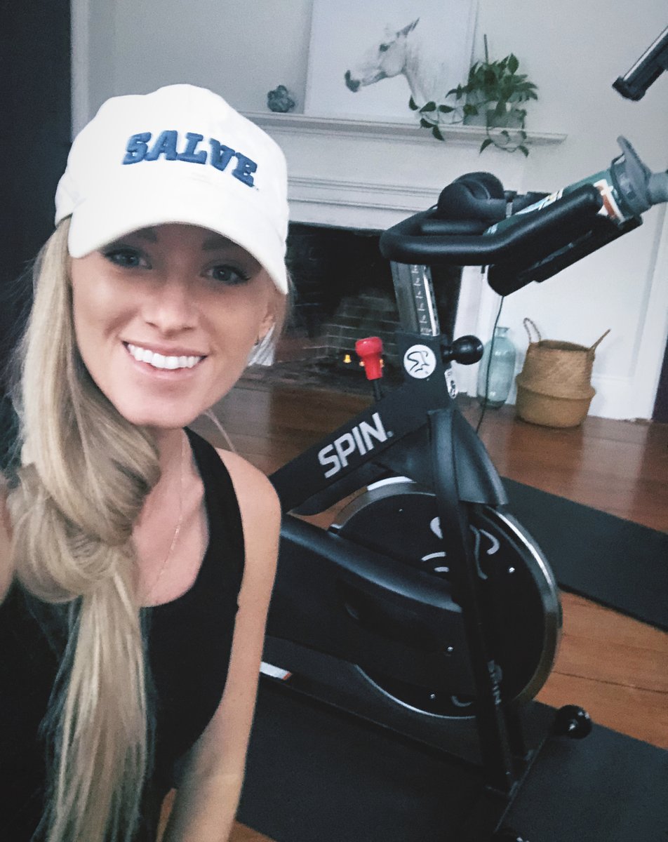 Kelly Main tweet media