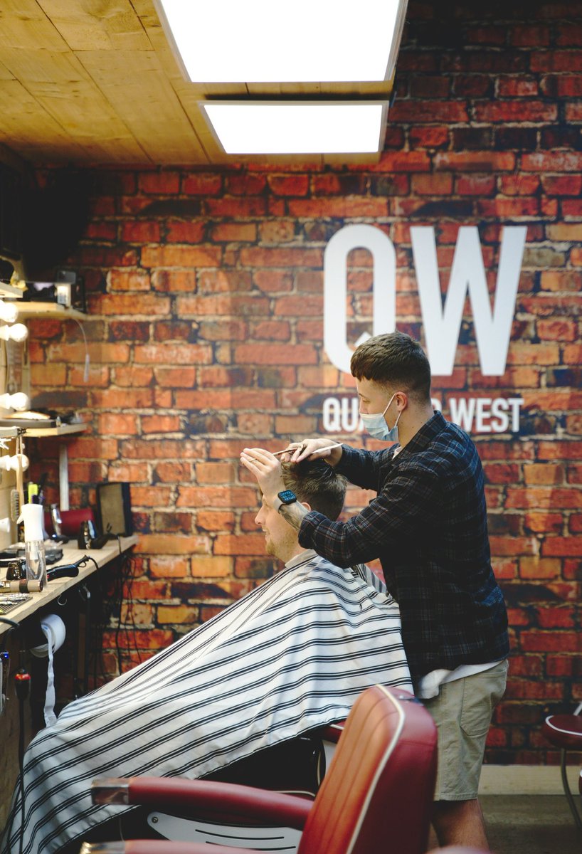 quarterwest46's tweet photo. Back open again tomorrow, appointments available this week. Check out https://t.co/JgbELlZMu7 to book
#belfast #belfastcity #barbers https://t.co/YEUnwY8dAQ