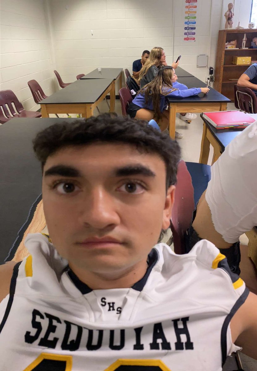 DoonieDestroyrs's tweet photo. Harrison “Rib” Hood has decided to do what’s best for him and transfer to @5nakedcowboys. “Yeah it just wasn’t the right fit for me, I wish those guys well but I need a ring before I go”, wise words from the 4 star recruit according to Adam Schefter. (via:ESPN) @SHSNERF2022 https://t.co/FkiGXAK7M2
