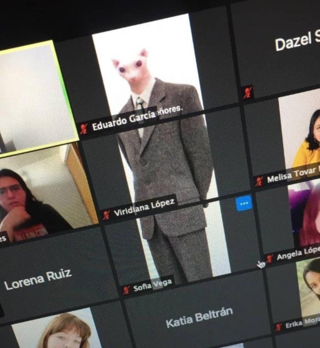 Image prediction: scoreboard
Confidence: 12.28%