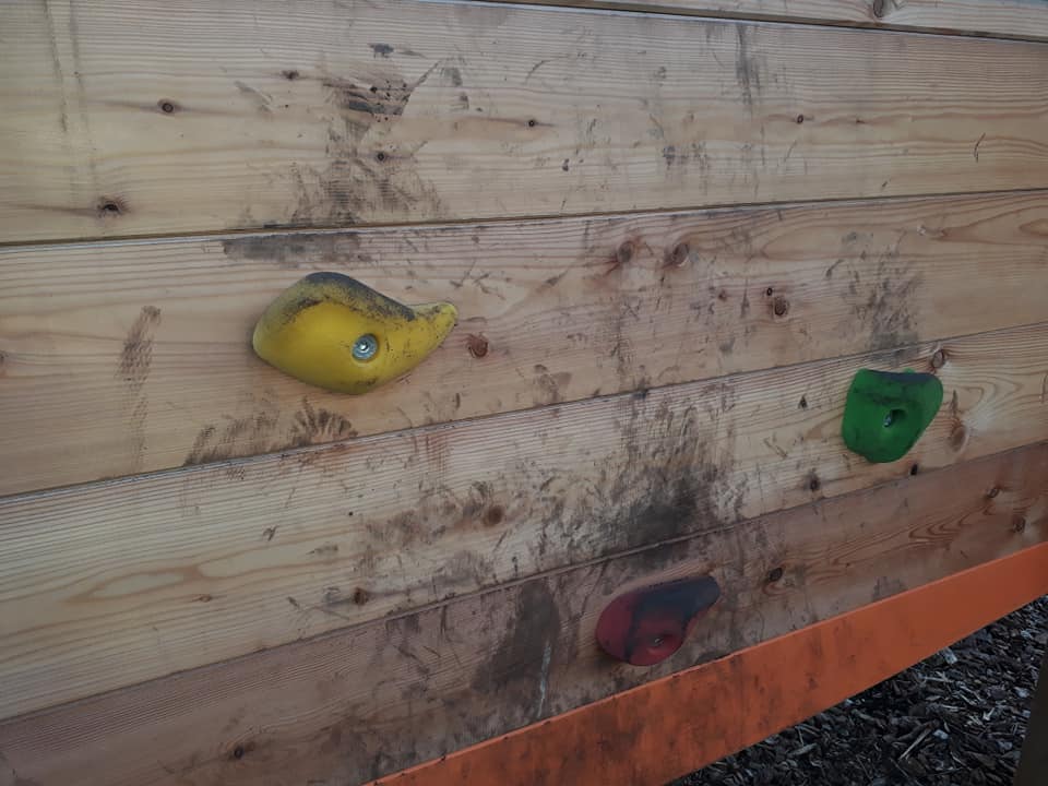 Good to see ample evidence of the climbing pegs and slide getting used in the new play area.