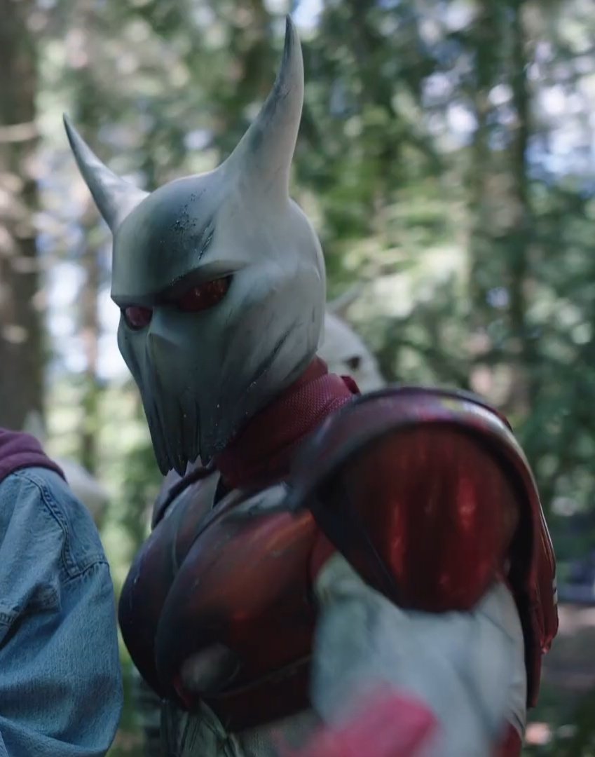 DCEUTSS's tweet photo. Seeing the White Dragon suit in action will be one of the best of the next #Peacemaker Chapter https://t.co/wu2qtC9MKn