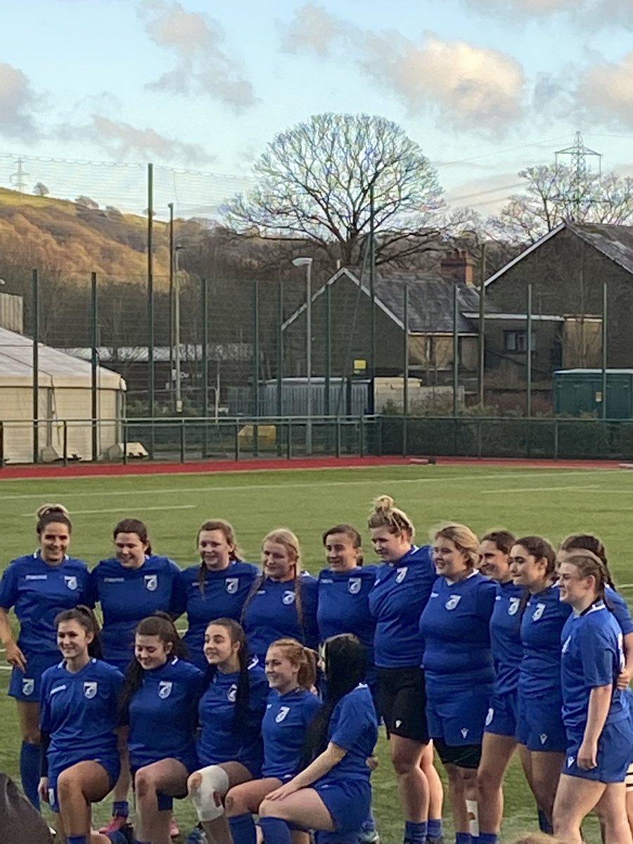 LGDTWIST's tweet photo. Cardiff under18s today #amazing #Greatmoments #ladies-rugby #cardiff https://t.co/yxSZC7RzR5