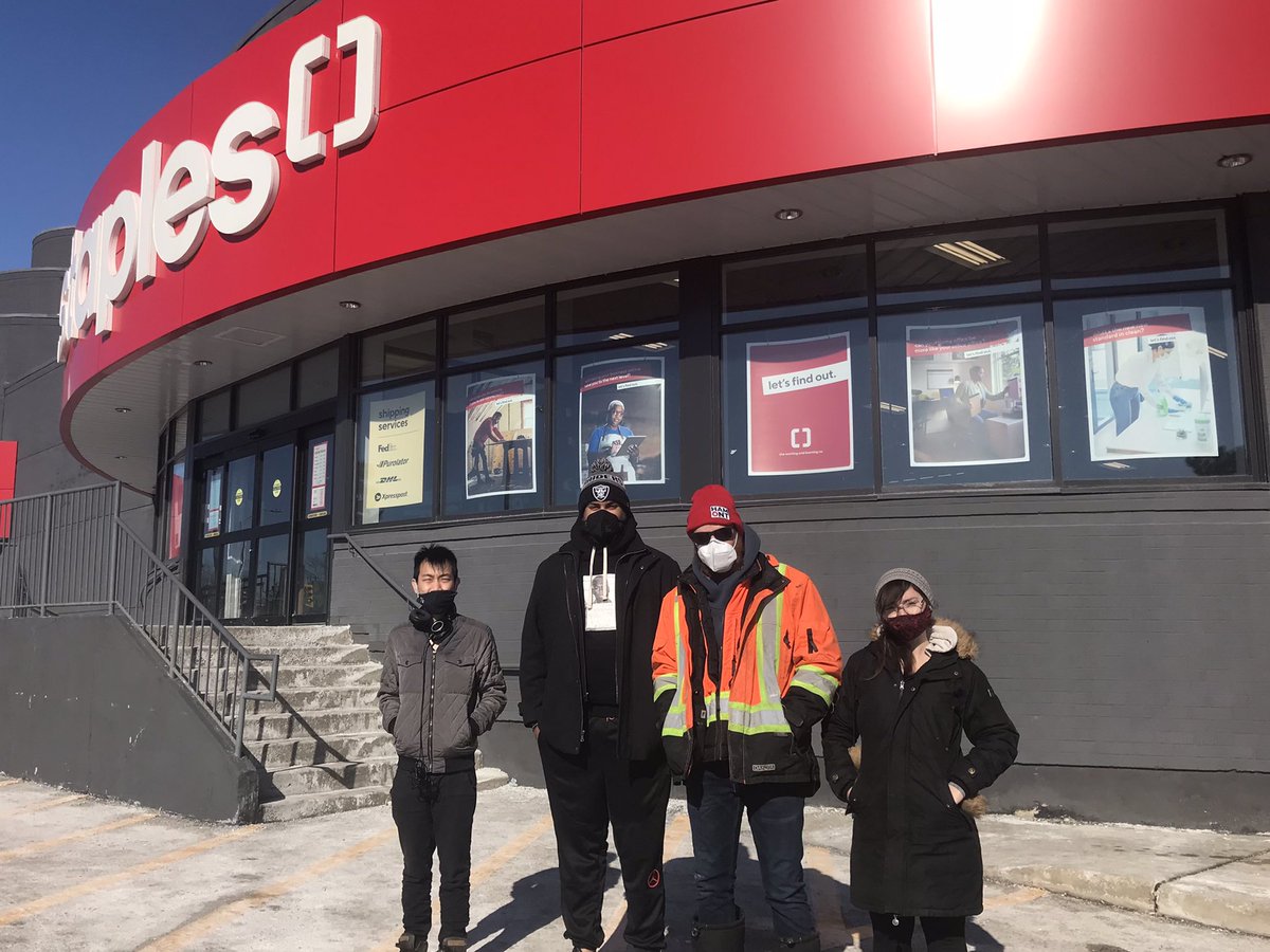 CPCHamilton's tweet photo. The workers at Staples Oakville have our full support and we’re inspired by their unionization efforts! Good luck @union_staples on the vote to join @UFCW1006A Tuesday!

We strongly encourage all community members to stop by the store and let workers know they have your support! https://t.co/ERj7jW1BTf
