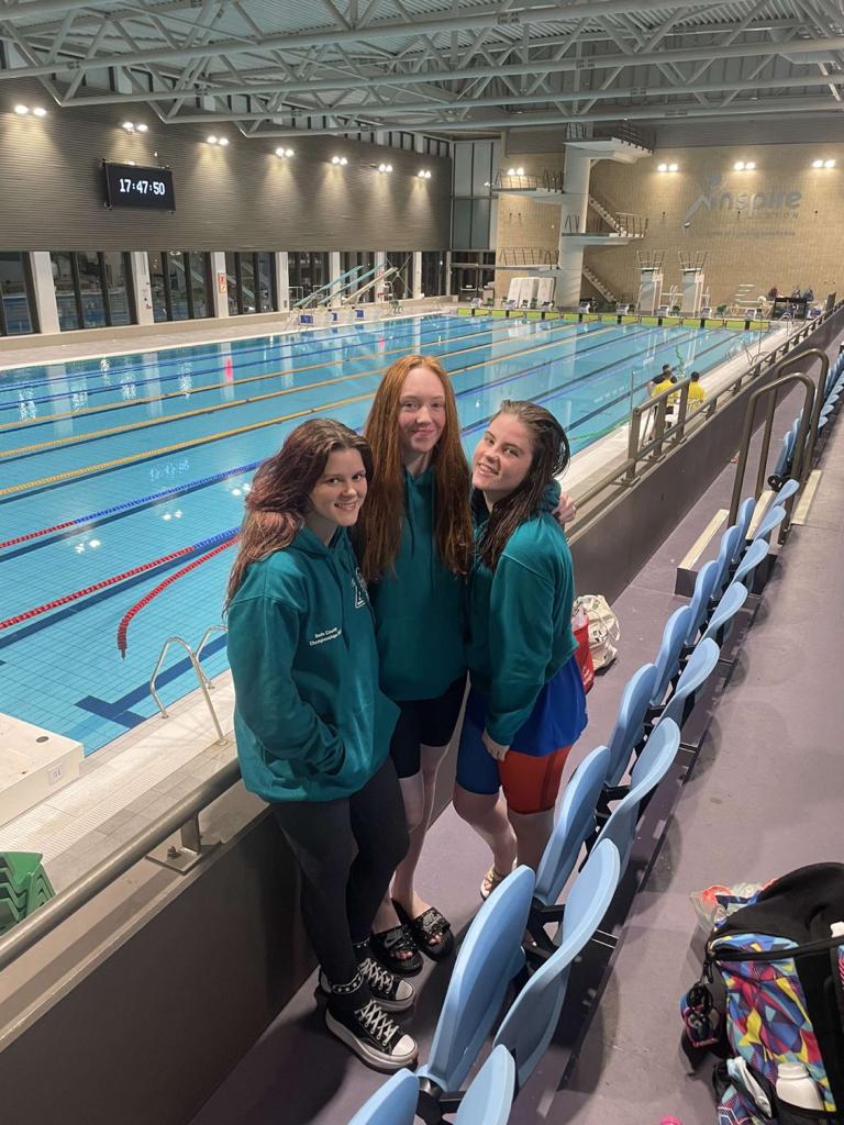 rebeccapage58's tweet photo. @DunstableSC last ones here soaking up all the memories of 7 years of competing together at Counties. What a team they have been!  Well done Jess, Rhi and Ruby. It's been a blast! https://t.co/mGSqxsTtUp