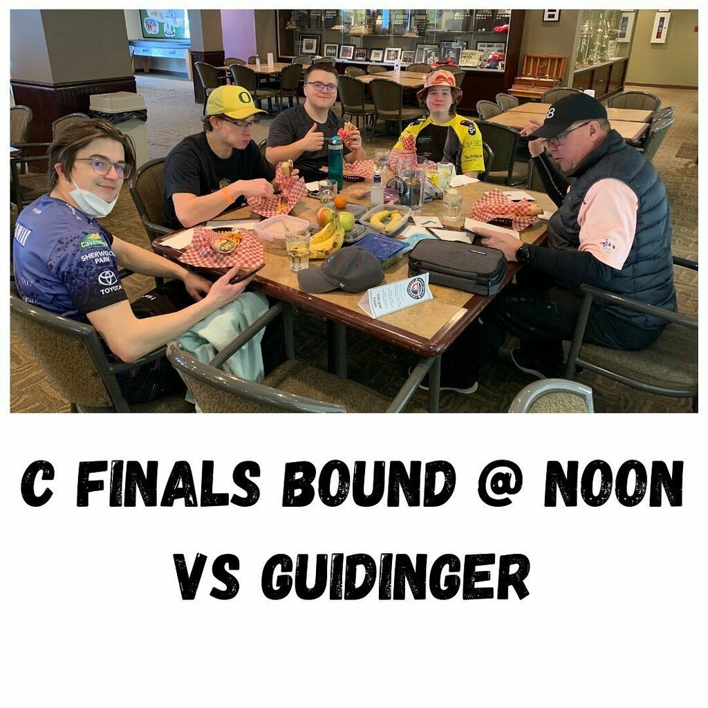 Finals Bound! 
Quick turnaround and back on the ice at noon. Enjoying some yummy Mediterranean wraps from @dedosfoodtruck here @crestwoodcurling instagr.am/p/CZpWhP8PiwV/