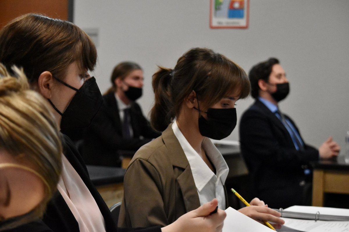 veritasmocktri1's tweet photo. Thank you @BASISChandler for hosting yesterday’s #mocktrial invitational. Seven of our team members participated in their first ever in-person tournament.  Back to @Zoom for Regionals! @VeritasPrepAcad https://t.co/UMqgLJXcXL