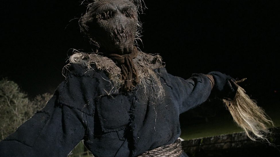 AlexVorkov's tweet photo. #ScarecrowSunday
(clockwise from top left):
DARK NIGHT OF THE SCARECROW (1981)
SCARECROWS (1988)
DOCTOR WHO (2007)
SCARECROW (2002) https://t.co/dIpfUu7FYu