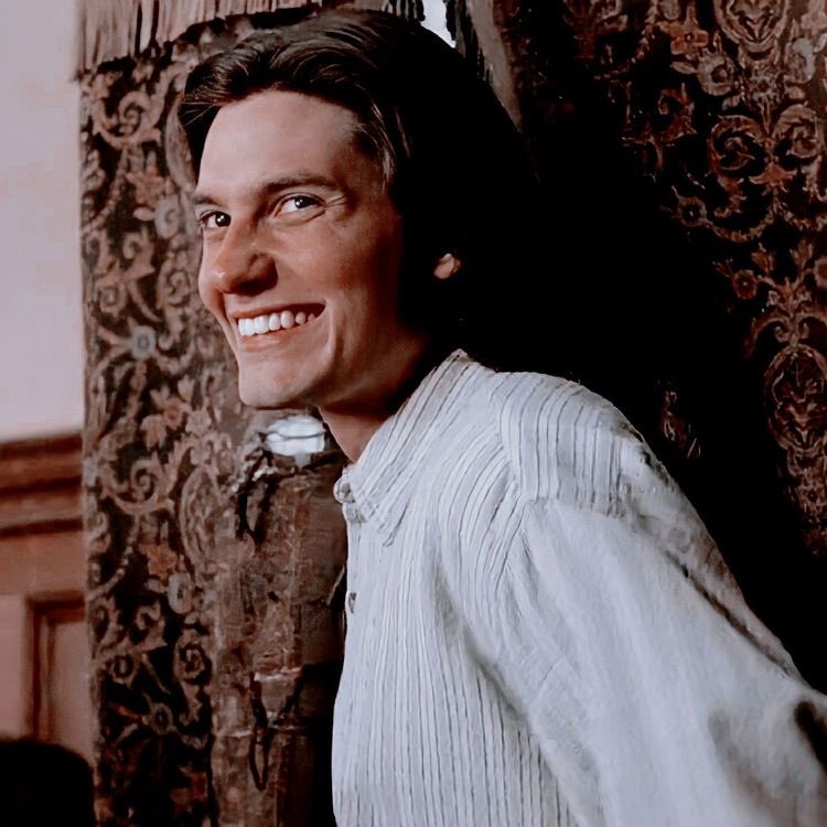 devstuffss's tweet image. Wolfstar au

Donde remus tiene un blog secreto en donde expresa su sexualidad abiertamente.
o
Donde sirius es demasiado tonto que es el único que no sabe que es el.
#wolfstar #au #harrypotter #merodeadores