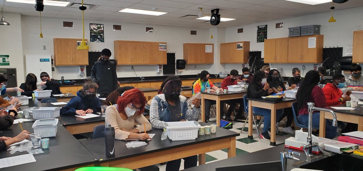 Endothermic/Exothermic Lab with inquisitive 8th graders <a href="/RipponMiddle/">Rippon Middle School</a>