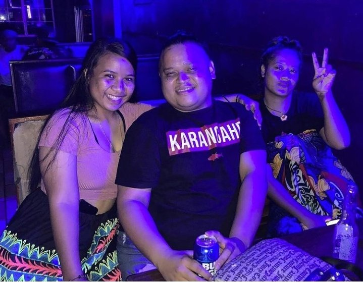 lungsenaluk's tweet photo. flam b hella lit but it be disgusting when everyone starts sharing their drinks #micronesians #flaamdamn https://t.co/pgRZPCA2Y8
