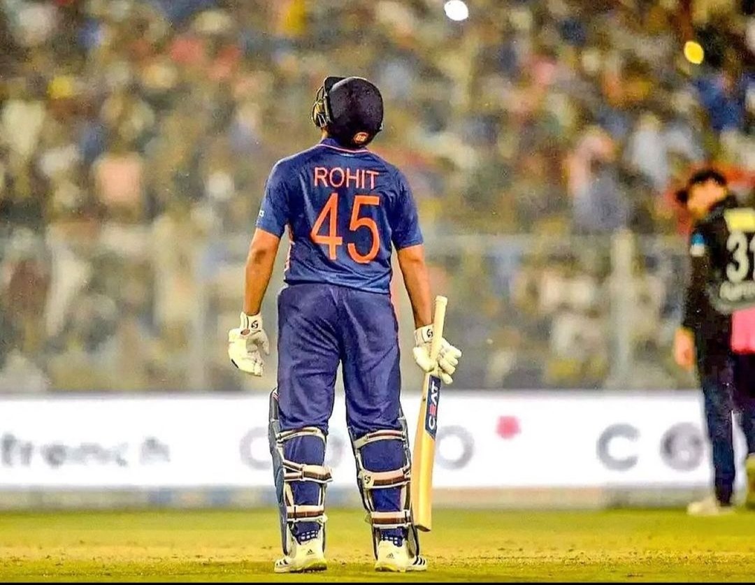 ktanmay572's tweet photo. Riding on a clinical bowling display by Yuzvendra Chahal, and some fine hitting by ROHIT The HITMAN at the top India defeated West Indies by six wickets in the first ODI in Ahmedabad. Rohit completed his 44th ODI fifty and added 84 runs for the opening wicket with Ishan.
#INDvWI https://t.co/BrwFsqySaP