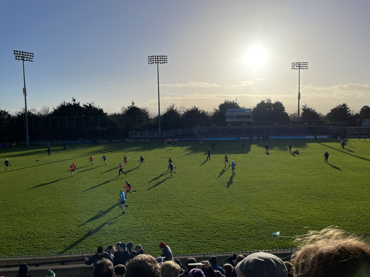 jayladd9876's tweet photo. #hurling down the #neller in #dublin sunshine ☀️ .. #DUBVWAT #dubsabu #paulieseat @Jiboom21 @tuttzer @PeterRyanEire @ManhattanGaels https://t.co/ukod6drzFf