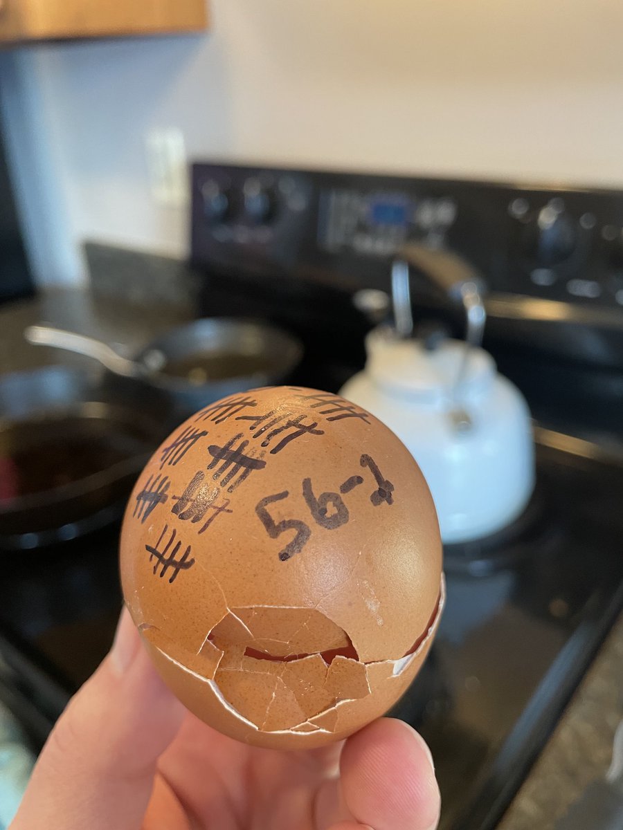 justinhoward06's tweet photo. RIP Champ. 56-1 #eggboxing https://t.co/26bX7YxVbY