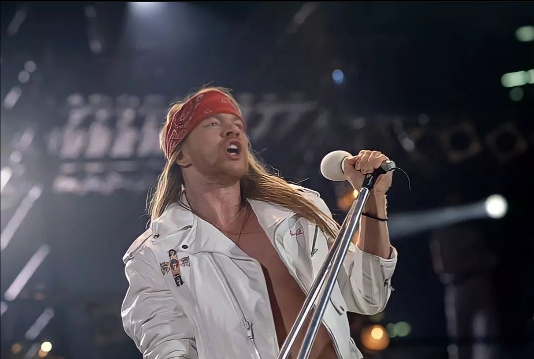 Happy 60th birthday to Axl Rose who was born on this day in 1962!  