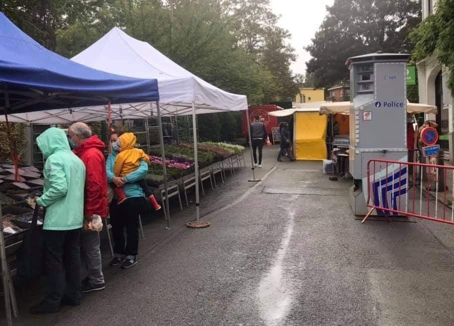 ThibsR's tweet photo. Évitez de faire vos achats trop rapidement https://t.co/Q6EKNAo2Kf