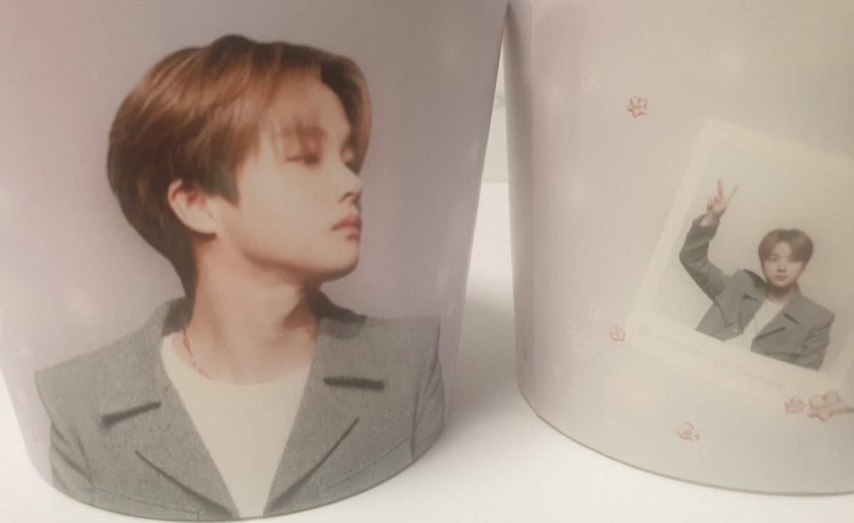 LOVE__AND__FALL's tweet photo. 지나니생일축하해행복한생일보내지나니요정뿌요야오래오래가자차칸지나니요정
#OurHappinessJinhwanDay
#진환이가_우리_행복이야

#김진환 #ジナン #JINHWAN  @iKON_gnani_____
@YG_iKONIC https://t.co/Hl2iHvPa32