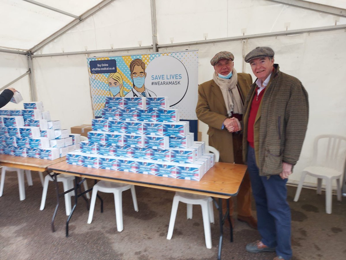 rNaturemachine's tweet photo. A huge success yesterday in the market town of Ludlow, Shropshire. Where Philip Dunne MP for Ludlow met Dean Kronsbein, owner of Ultrafilter Medical Ltd, to assist in the big Giveaway of free Ultrafilter face masks. 
#ultrafilter #ludlow #freemasks #facemasksforall #COVID19 https://t.co/bLBce5J4LA