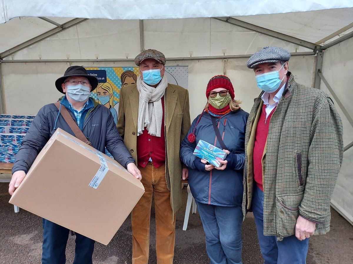 rNaturemachine's tweet photo. A huge success yesterday in the market town of Ludlow, Shropshire. Where Philip Dunne MP for Ludlow met Dean Kronsbein, owner of Ultrafilter Medical Ltd, to assist in the big Giveaway of free Ultrafilter face masks. 
#ultrafilter #ludlow #freemasks #facemasksforall #COVID19 https://t.co/bLBce5J4LA