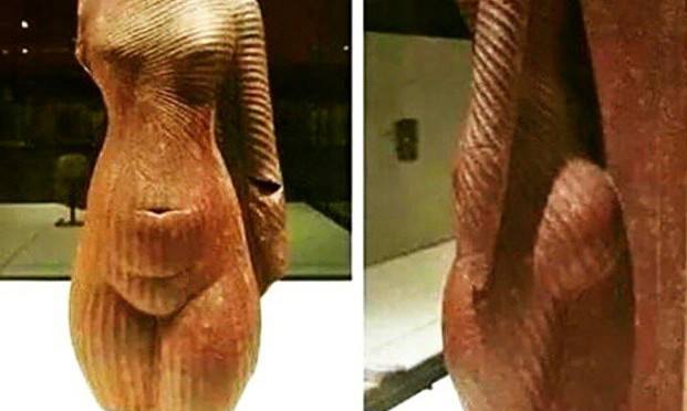 ZuluX11's tweet photo. This is how Queen Nefertiti looked according to the Ancient Egyptians. 

Normally they show her looking like Lady Gaga. 

Once again if you do not know your own history, someone will try to tell you your history... https://t.co/YAw2d7T1pR