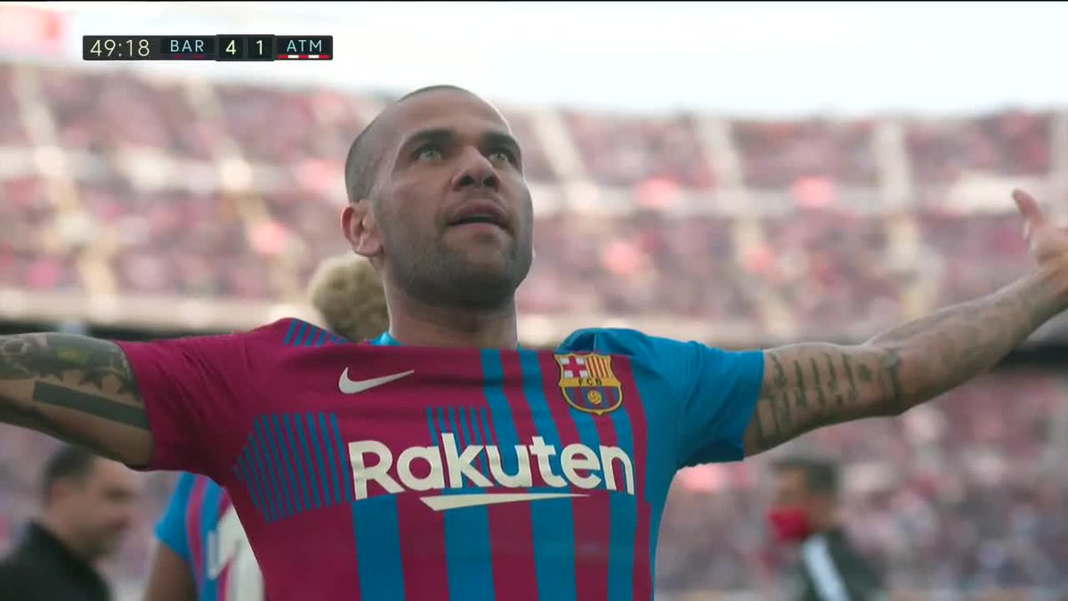 DANI ALVES. LEGEND.