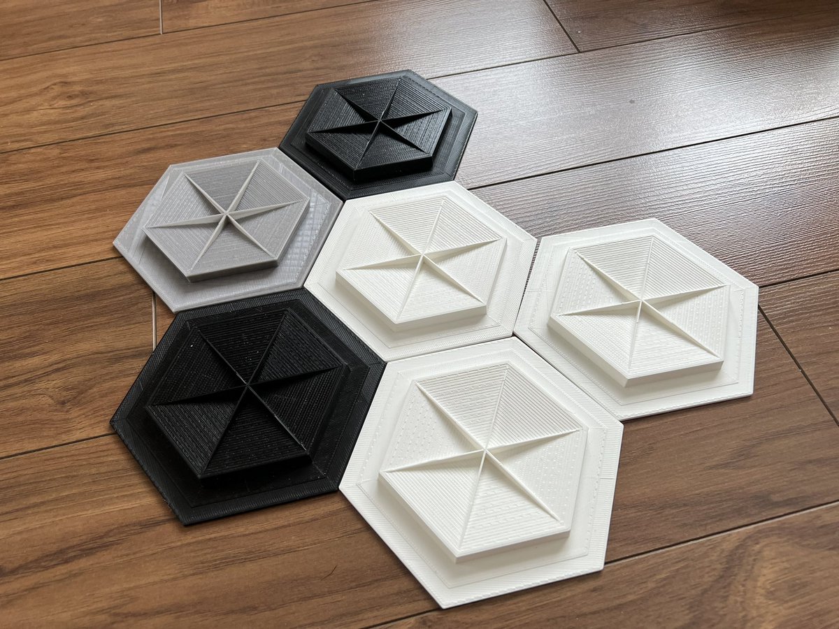 Early #Nunami prototype, the packaging was going to be hexagonal.