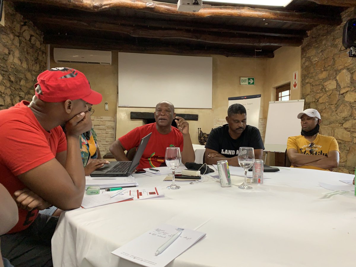 EFFWesternCape_'s tweet photo. Delegates in Commissions #EFFPlenum2022 ⁦@EFFSouthAfrica⁩ https://t.co/lB2ktUDUrN