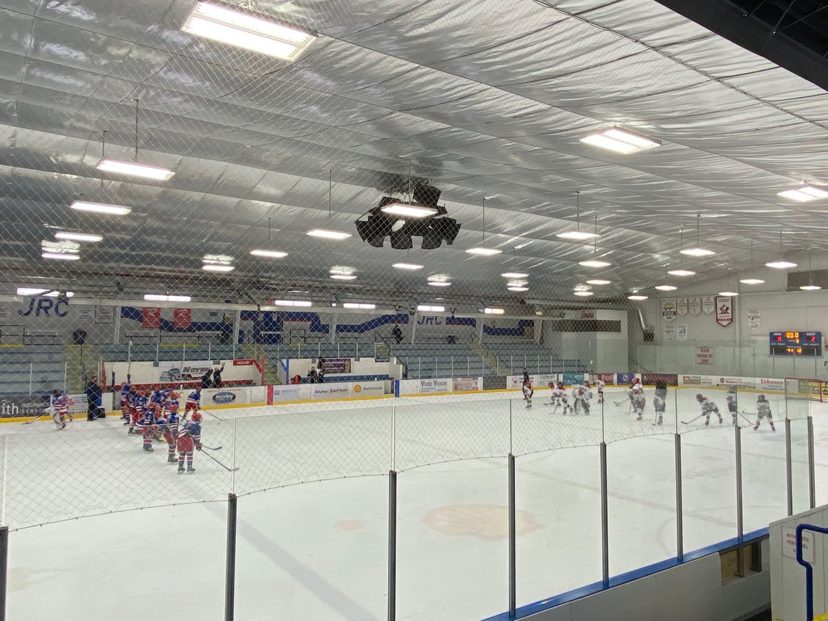 fort_u11aa's tweet photo. The U11AA Strike Group Rangers at home with a win! #redbuckets #letsgetdowntobusiness #homegamewin @RAChockey https://t.co/CJre0IHDWW
