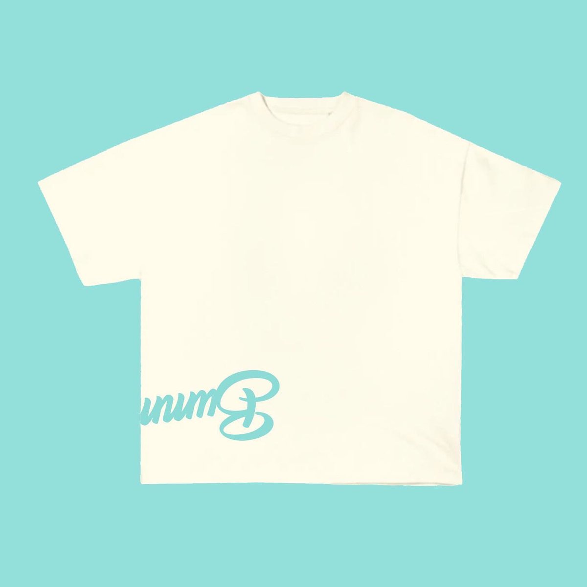 bummyflynyc's tweet photo. Oversized Heavyweight Tee - Cream 🍬 LIVE NOW!

PRESALE: https://t.co/Beq4VwwvU8 https://t.co/8SF83ed9Yk