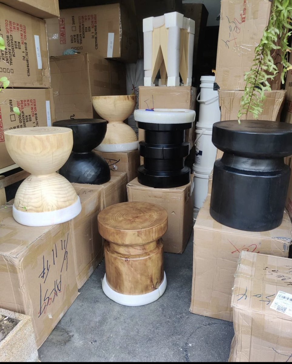 lnrnl00's tweet image. Mas sa sidetable na ako naeexcite kaysa sa damit o sapatos. Jusko puro ganito na laman ng camera roll ko. #signsofaging😩