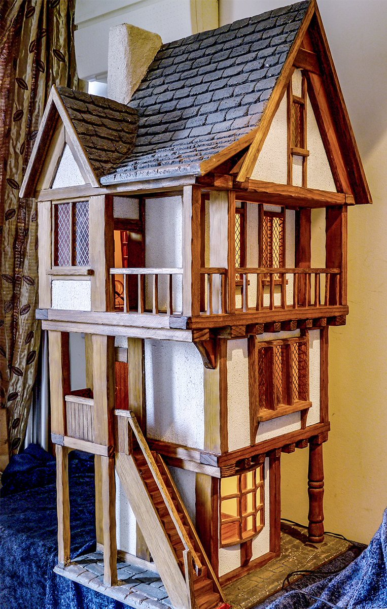CollectableMr's tweet image. 12th scale timber Tudor town house and shop now re available in Sussex
ebay.co.uk/itm/2038241899…