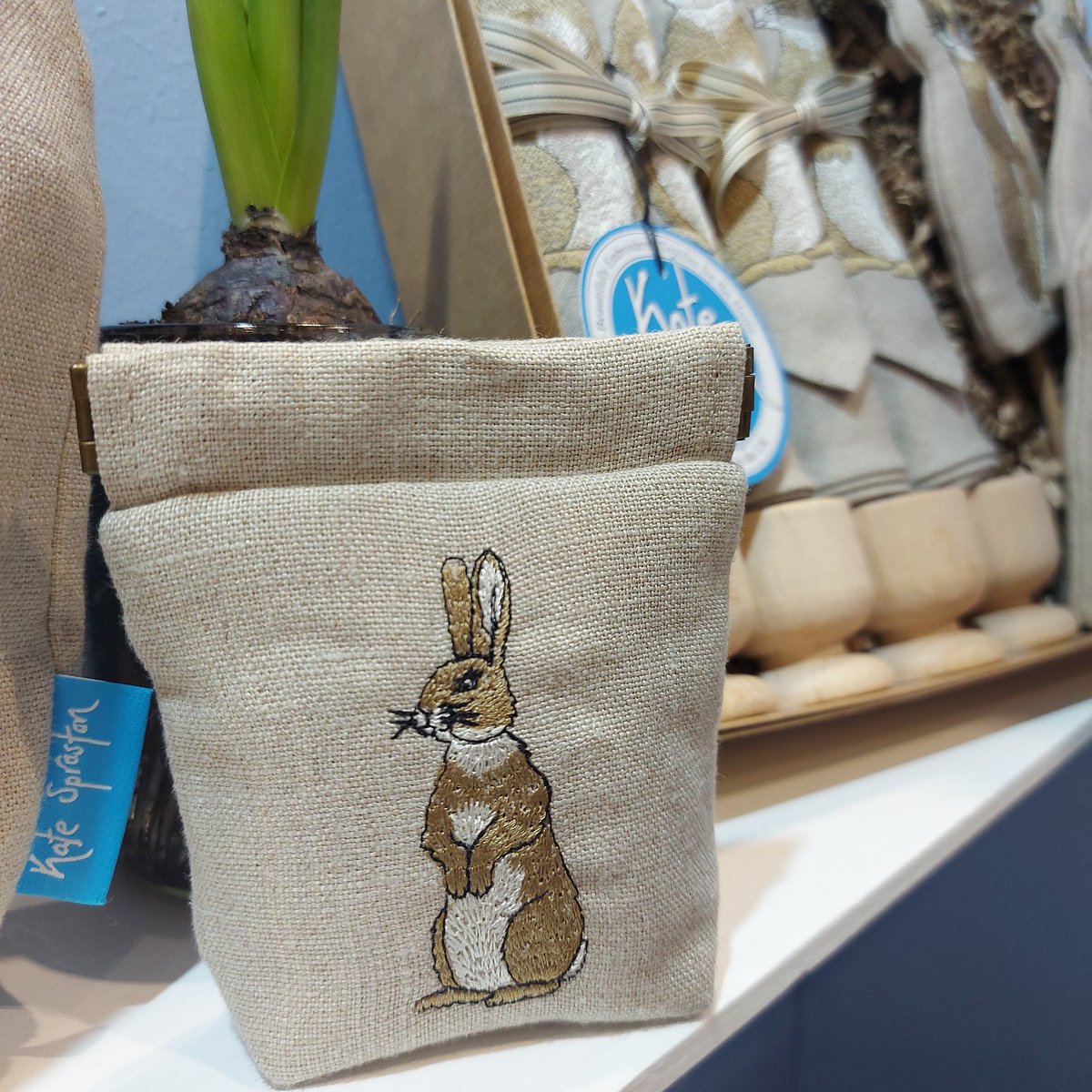 Kate Sproston Design tweet media