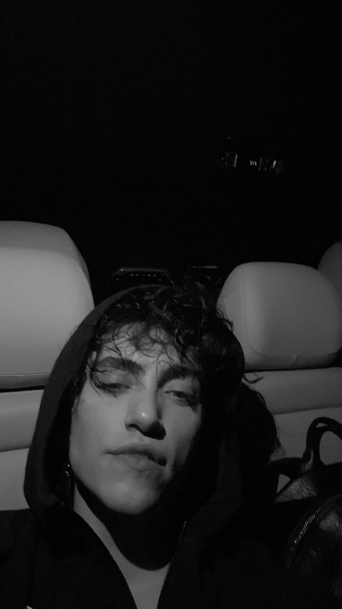 Michele Bravi tweet media