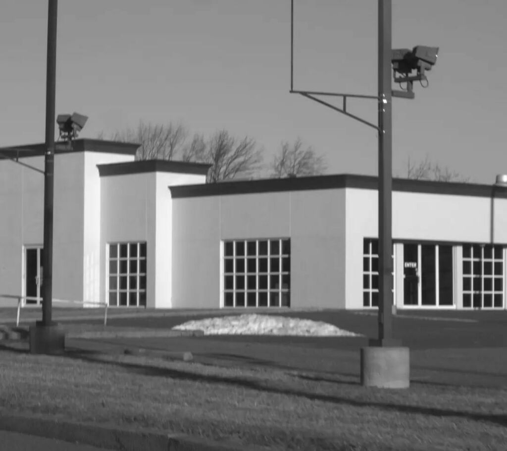 NoHope4Me's tweet photo. Architectural Style 

#crfgn 
#architecture 
#blackandwhite 
#photography 
#earlymorning https://t.co/WfT9YsfyXK