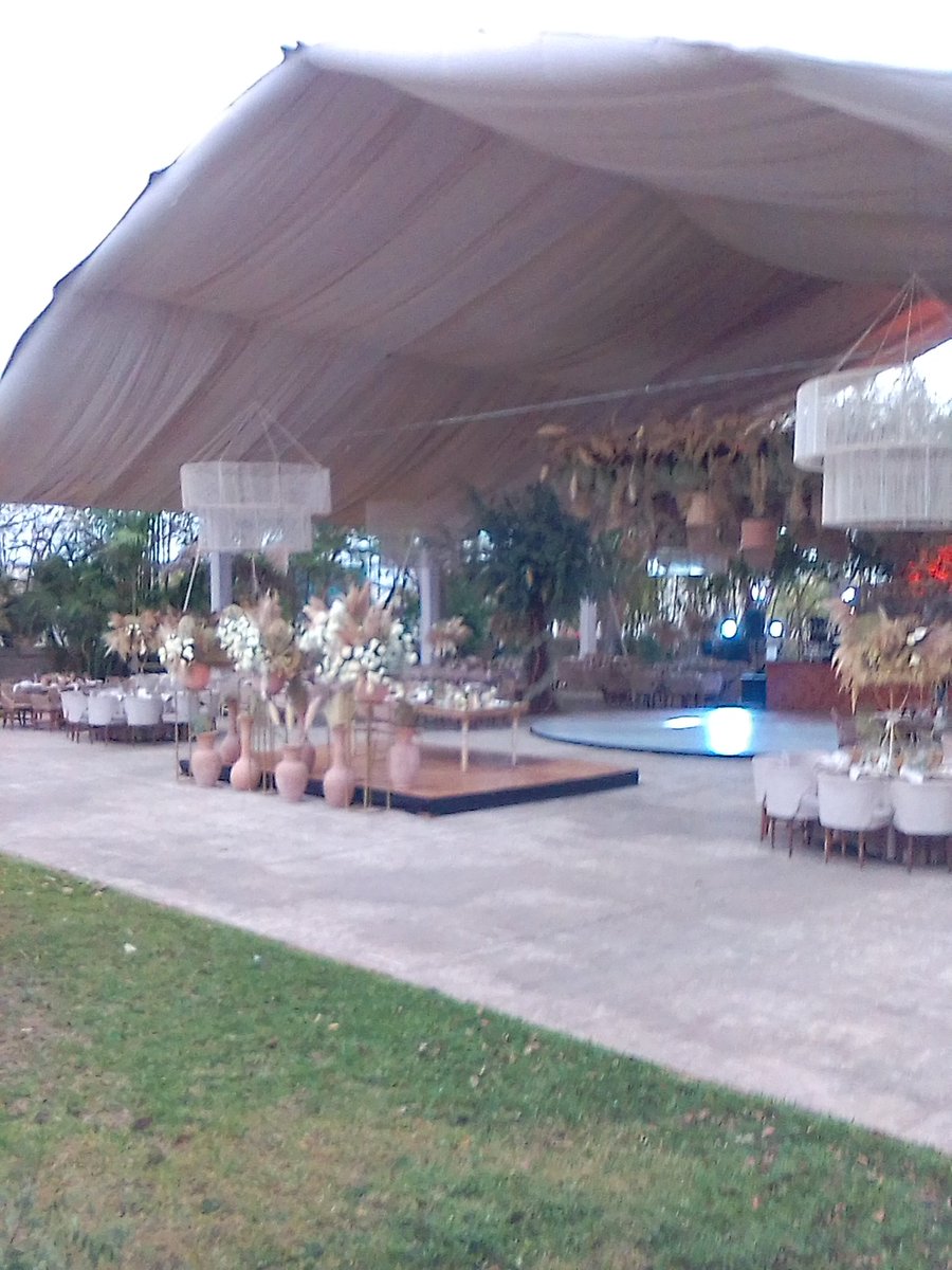 #boda el día de ayer en la #hacienda san Juan opichén. Hermosa decoración. #casateenyucatan #amor #love #Yucatan #Yucatán #Turismo #Viajes #frasesdeamor