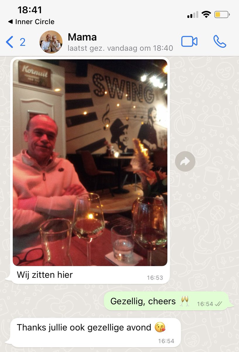 romyitis's tweet photo. Elke avond datenight voor Greet en Spank. Ik wil ook zo’n relatie. https://t.co/YYqUZ7OeZA