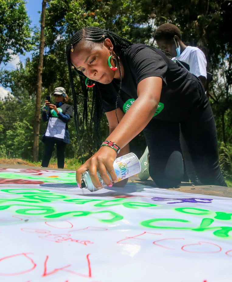 lizwathuti's tweet photo. Everything that destroys the planet and kills nature, goes against the world that I and so many other children and young people envision ~ a livable world now with a safe future. That’s why we must all stand up for climate justice now and stop the climate and ecological crisis.🌍 https://t.co/w84Wd942KZ