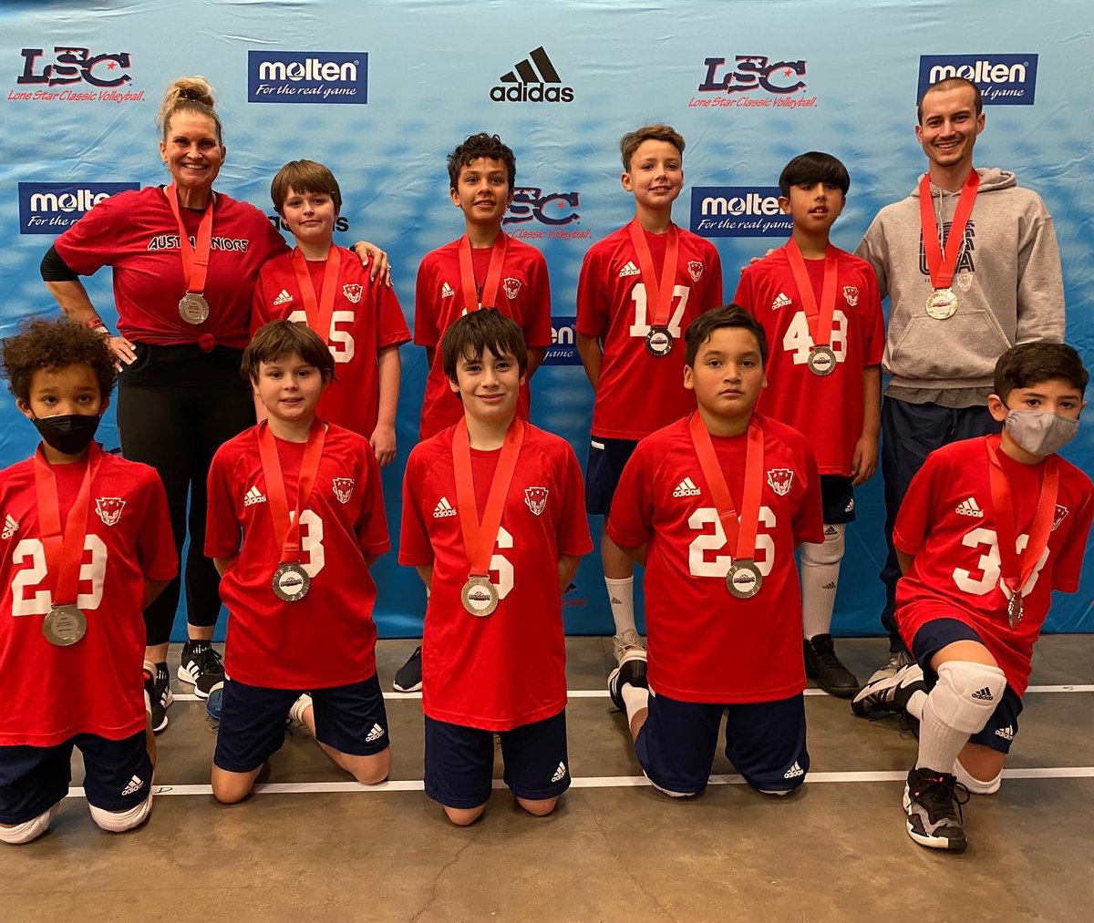 𝙎𝙤𝙪𝙩𝙝𝙬𝙚𝙨𝙩 𝘽𝙤𝙮𝙨 𝘾𝙡𝙖𝙨𝙨𝙞𝙘 12 &amp; Under medalists

🥇 HVA 12 Young Guns Red
🥈 AJV Boys 12 adidas
<a href="/houvbacademy/">Houston VB Academy</a> <a href="/AustinJuniors/">Austin Junior Volleyball</a>