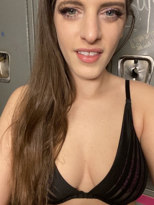 Hey lovers!  Let me stand on a soap box for two seconds, please look up and support (in any way possible)<a href="/tag/cute"class="tags"><span>#cute</span></a><a href="/tag/beautiful"class="tags"><span>#beautiful</span></a><a href="/tag/eyes"class="tags"><span>#eyes</span></a><a href="/tag/sexy"class="tags"><span>#sexy</span></a><a href="/tag/hot"class="tags"><span>#hot</span></a><a href="/tag/gorgeous"class="tags"><span>#gorgeous</span></a><a href="/tag/pretty"class="tags"><span>#pretty</span></a>