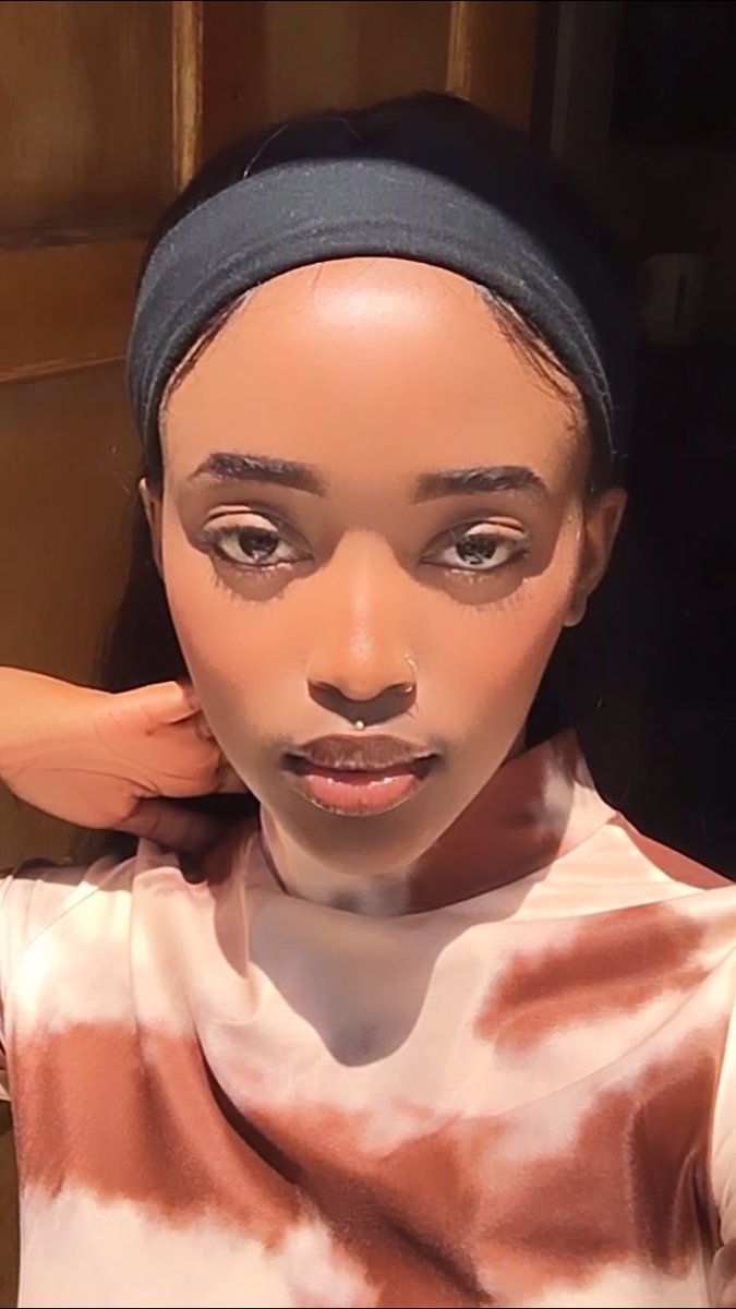 _k_amogelo's tweet photo. video screenshots ✨ https://t.co/yXPpz2zDG8
