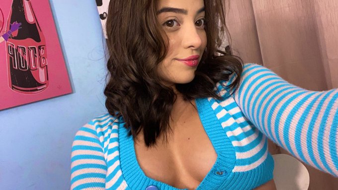 Heyy come to play! 🦋 online now. https://t.co/lO9YIONuMQ<a href="/tag/latina"class="tags"><span>#latina</span></a><a href="/tag/babygirl"class="tags"><span>#babygirl</span></a><a href="/tag/camgirl"class="tags"><span>#camgirl</span></a><a href="/tag/chaturbate"class="tags"><span>#chaturbate</span></a>