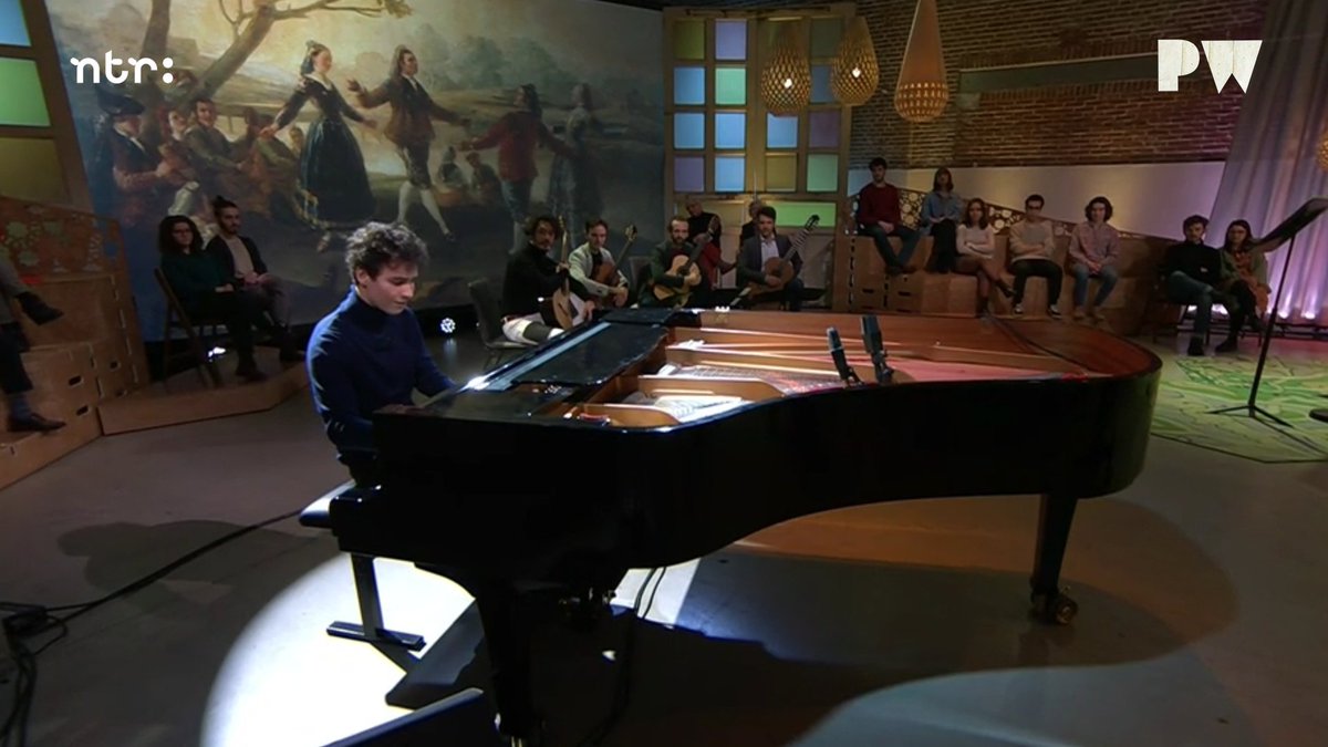 Podium Klassiek tweet media