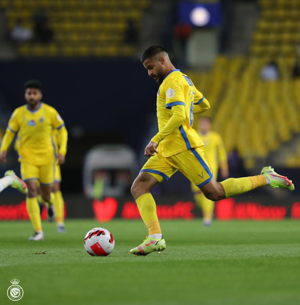 12Manss's tweet photo. الحمدلله ، مبروك جمهور العالمي 3 نقاط ثمينه نواصل بها المشوار 💙💙💛💛#النصر_الطائي https://t.co/XamXXsBuBa