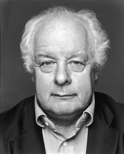 Happy birthday to director Jim Sheridan. My favorite film by Sheridan so far is In the name of the father. 