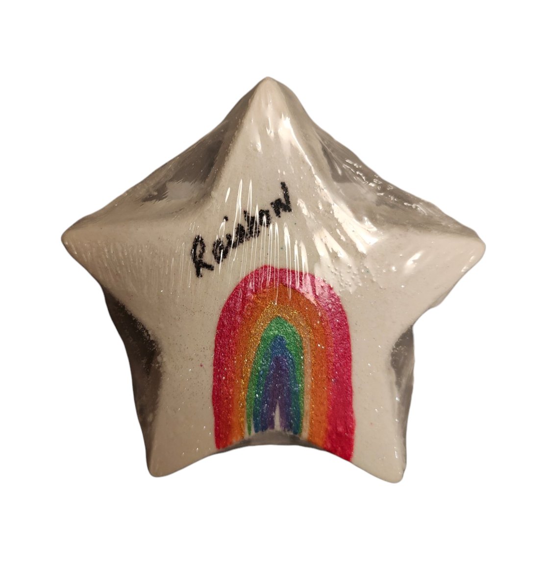 BombsandBubbles's tweet photo. This was one of my biggest sellers of 2021, the Rainbow 🌈 Star bath bomb ❤️ and they're back in stock!

Packed with brightly coloured rainbow embeds the white exterior hides inside.

#EarlyBiz #MHHSBD #QueenOf #bathbombs #Rainbows #onwebsite #MondayMood https://t.co/iH1pStTnt4
