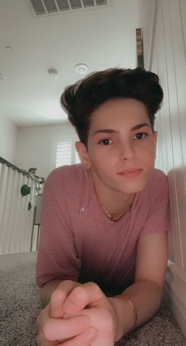 Wyd https://t.co/ZAViIc3FnD